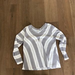 long sleeve top